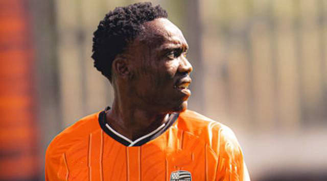 法甲焦点战：洛里昂体能充沛占优，斯特拉斯堡状态低迷难摆脱困境